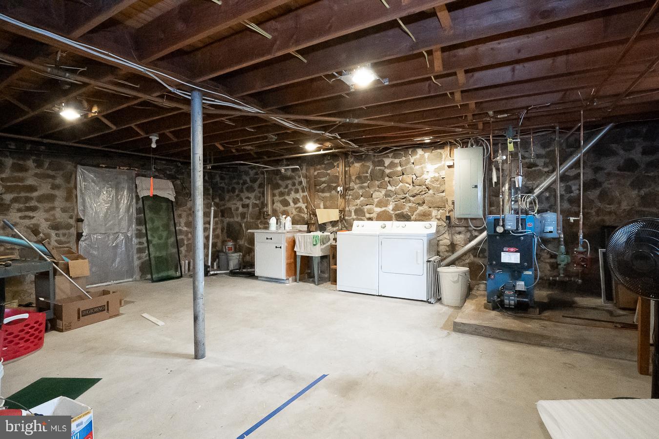 1629 Becker Road Green Lane, PA 18054 - Photo 23 of 32