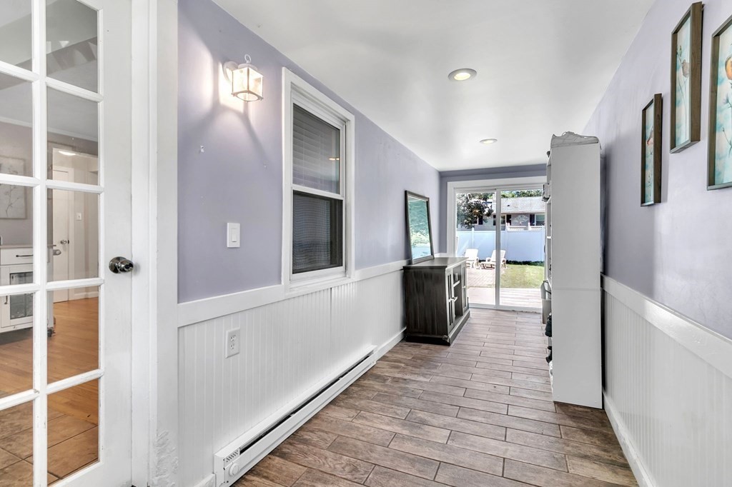 140 Talbot Road Springfield, MA 01119 - Photo 5 of 41 a bathroom with a tub and shower