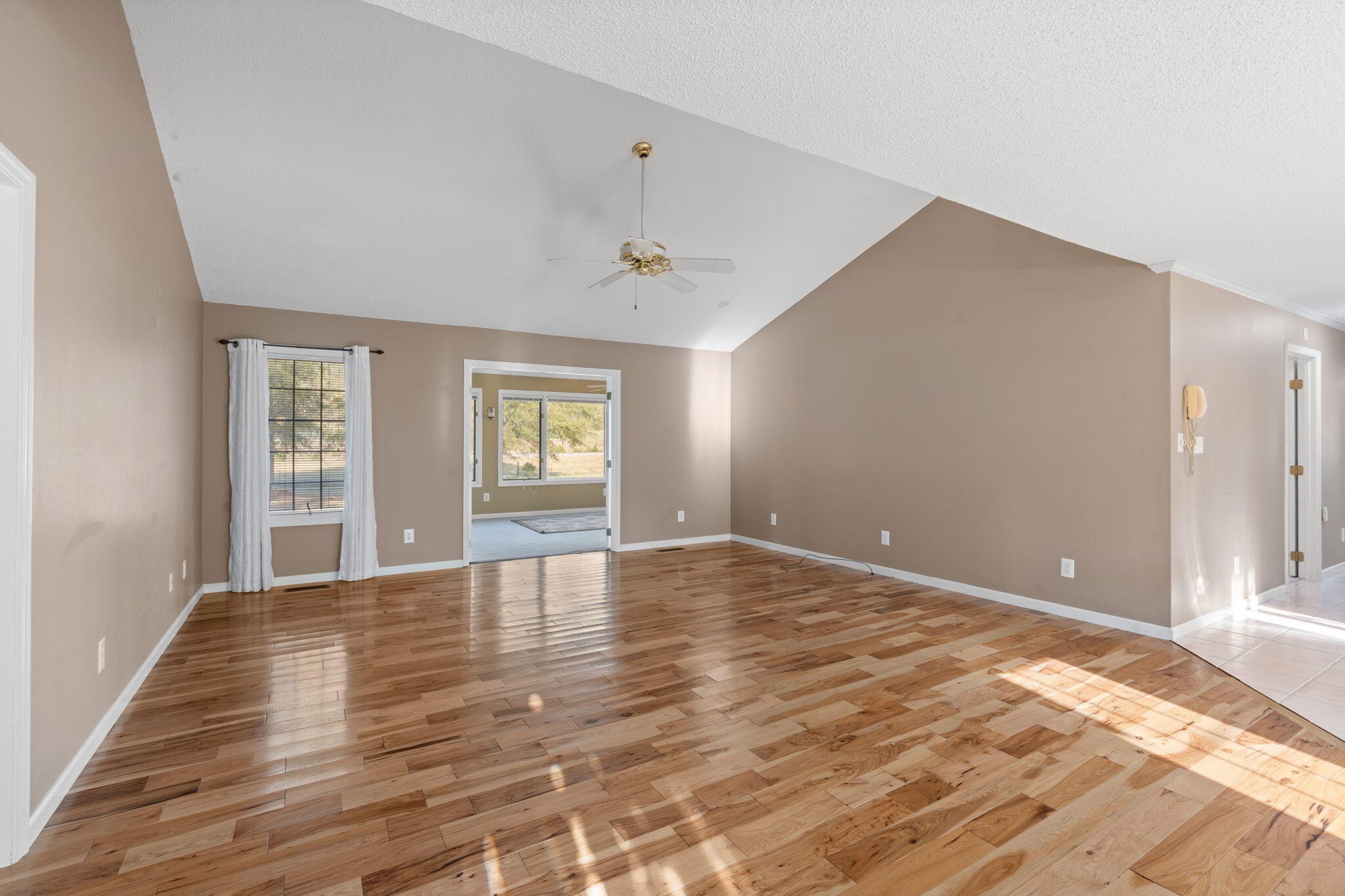6426 Blue Springs Road Cleveland, TN 37311 - Photo 6 of 24 Gallery Image 6