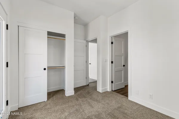 $635,000 | 302 West Oak Avenue, Unit 3, Flagstaff, AZ 86001
