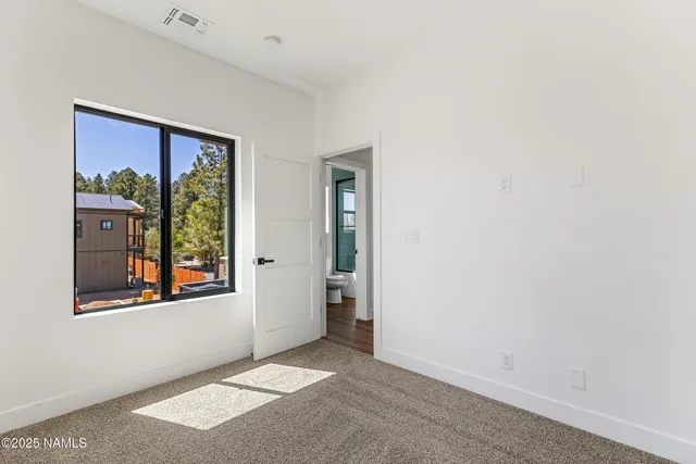 $635,000 | 302 West Oak Avenue, Unit 3, Flagstaff, AZ 86001