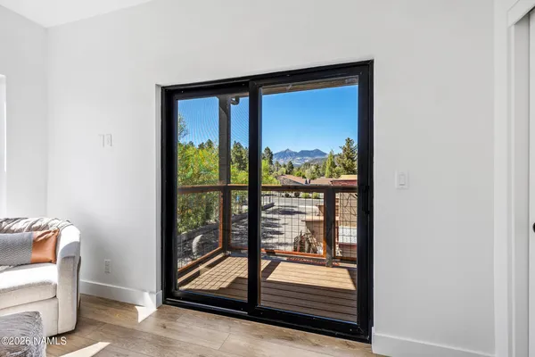 $635,000 | 302 West Oak Avenue, Unit 3, Flagstaff, AZ 86001