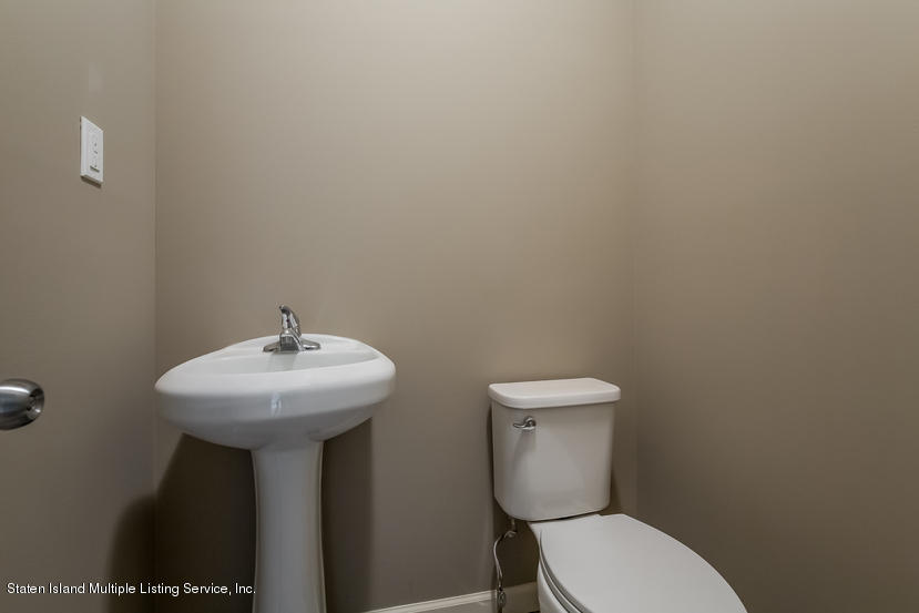 110 Willowbrook Road, Unit B Staten Island, NY 10302 - Photo 18 of 43 114 willowbrook