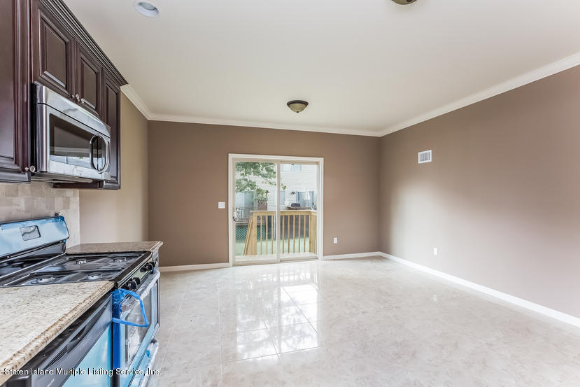 110 Willowbrook Road, Unit B Staten Island, NY 10302 - Photo 5 of 43 114 willowbrook
