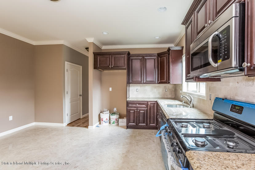 110 Willowbrook Road, Unit B Staten Island, NY 10302 - Photo 7 of 43 114 willowbrook