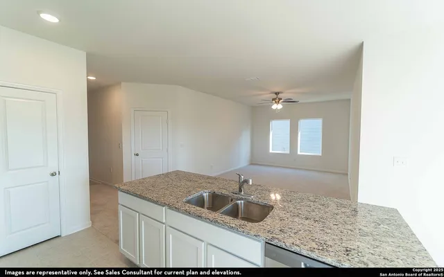 $311,210 | 6647 Cibolo Springs, Converse, TX 78109