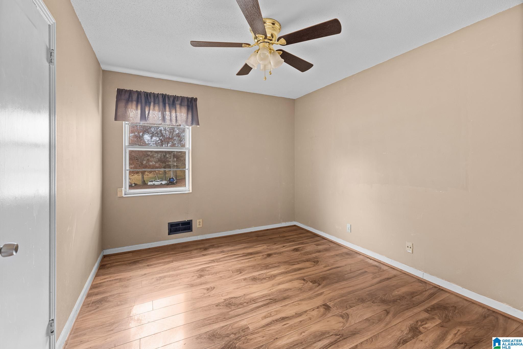 1812 Donafred Road Fultondale, AL 35068 - Photo 10 of 21