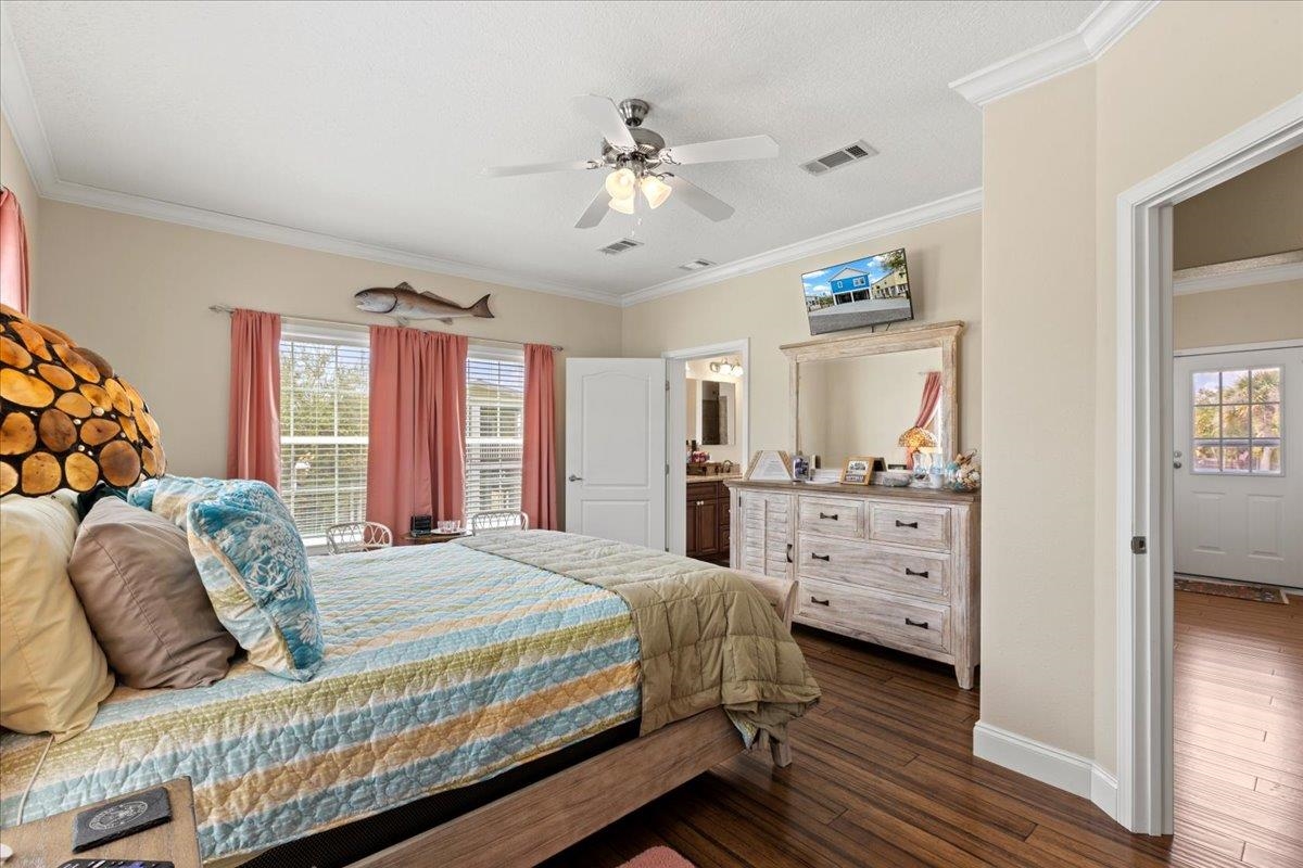 1226 Northeast Rivers Bend Way Steinhatchee, FL 32359 - Photo 10 of 70