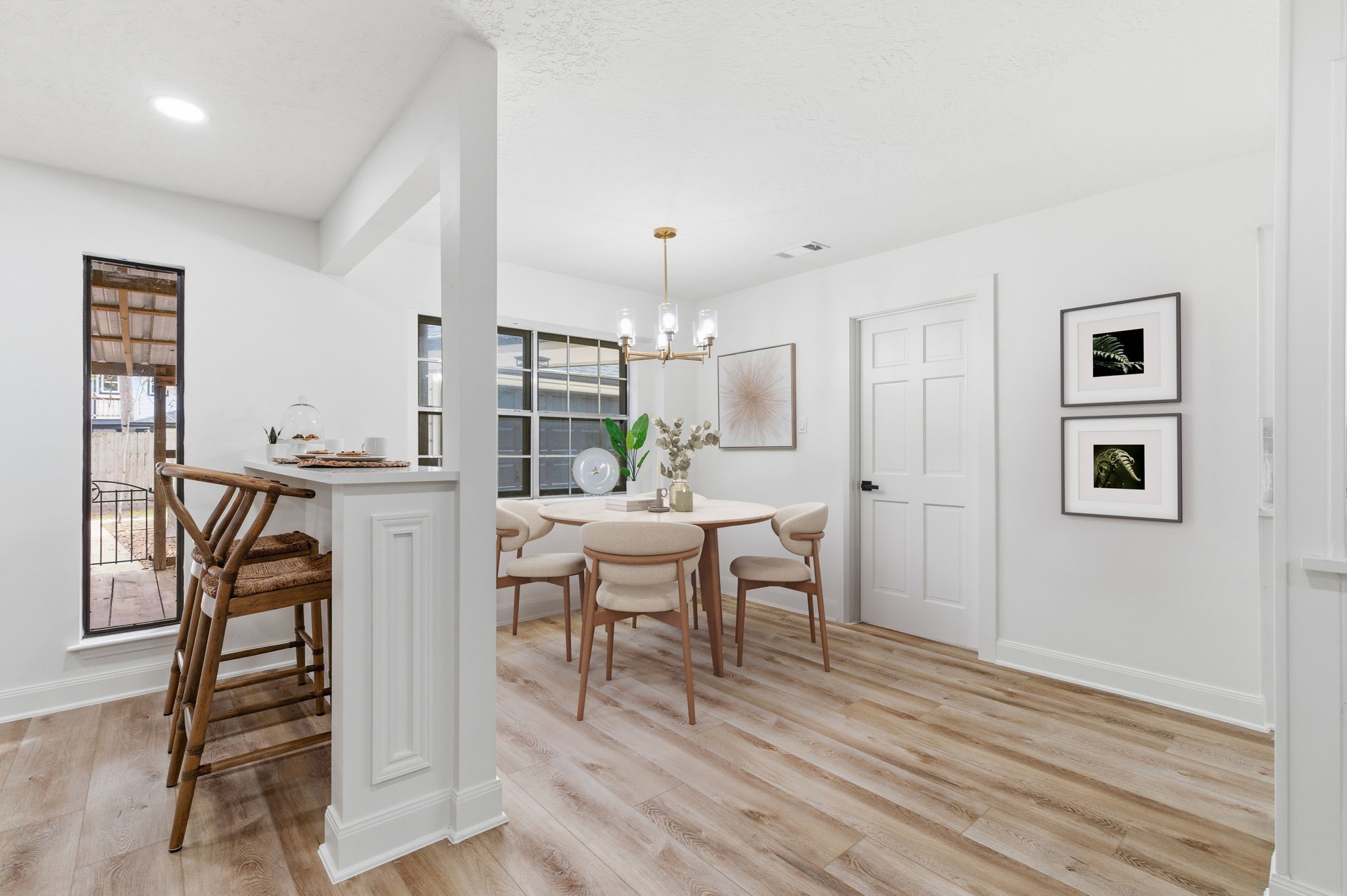 5 Devonshire Drive Conroe, TX 77304 - Photo 12 of 42