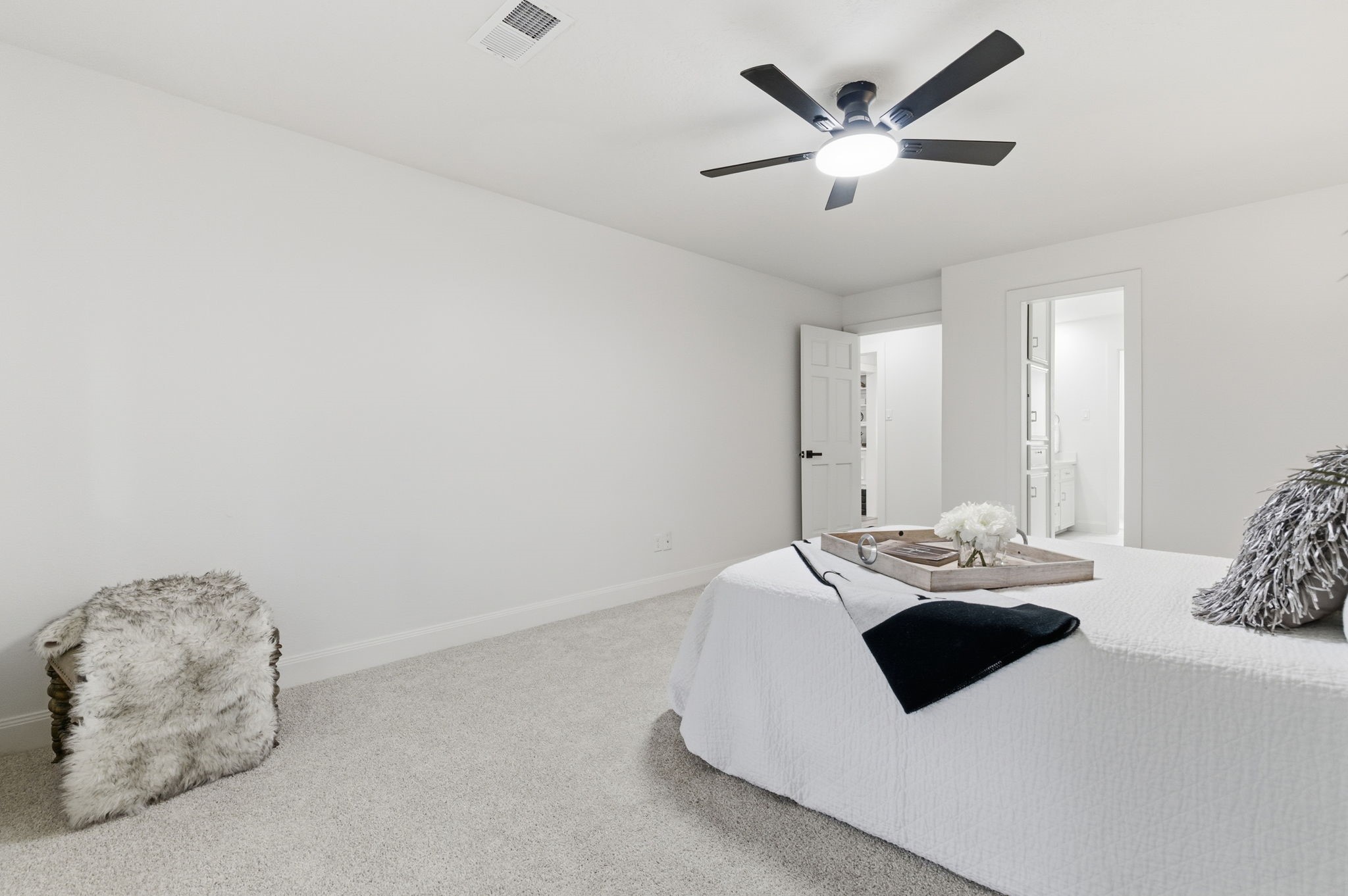 5 Devonshire Drive Conroe, TX 77304 - Photo 18 of 42