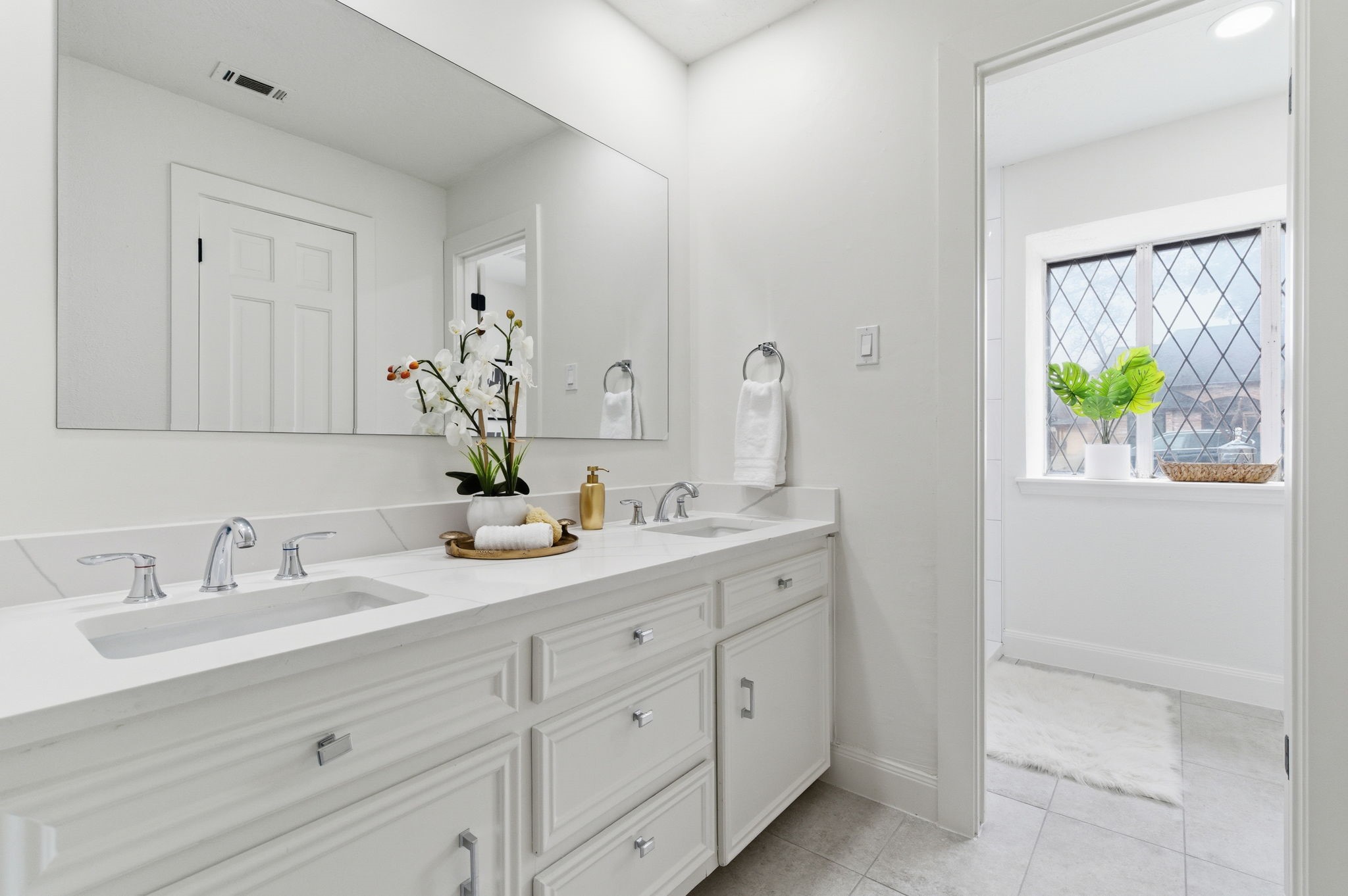 5 Devonshire Drive Conroe, TX 77304 - Photo 19 of 42