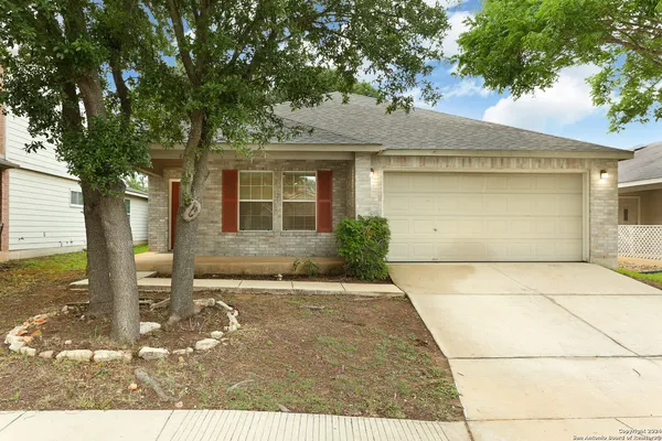 $1,950 | 4023 Bulverde Parkway, San Antonio, TX 78259