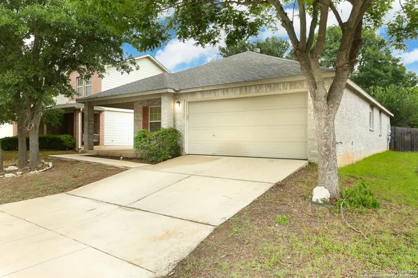 $1,950 | 4023 Bulverde Parkway, San Antonio, TX 78259