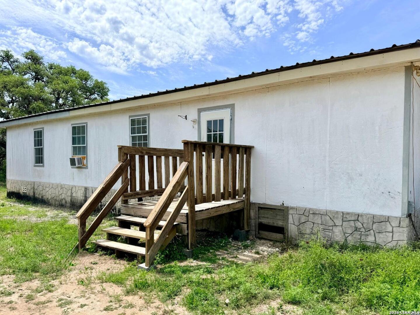 254 Kens Road Lakehills, TX 78063 - Photo 6 of 27