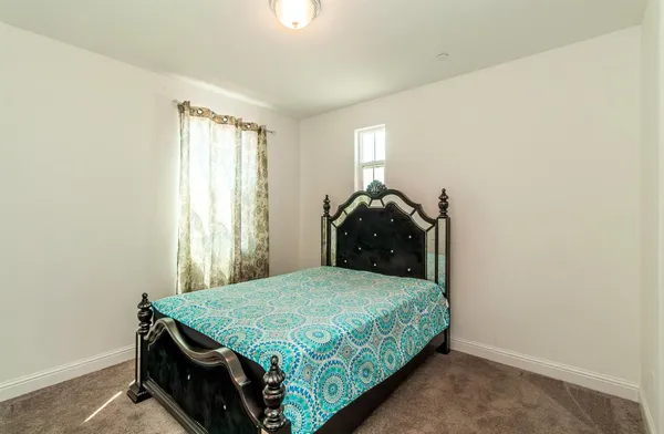 $730,000 | 2698 North Arroyo Avenue, Fresno, CA 93727