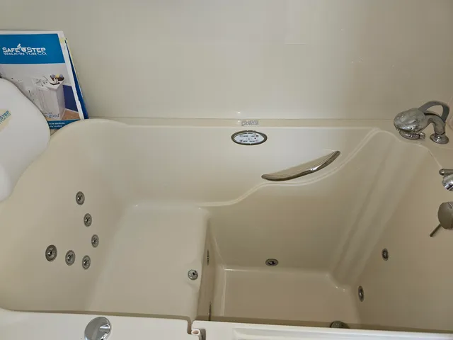 $550,000 | 8 Evans Hill Drive, Denmark, ME 04022