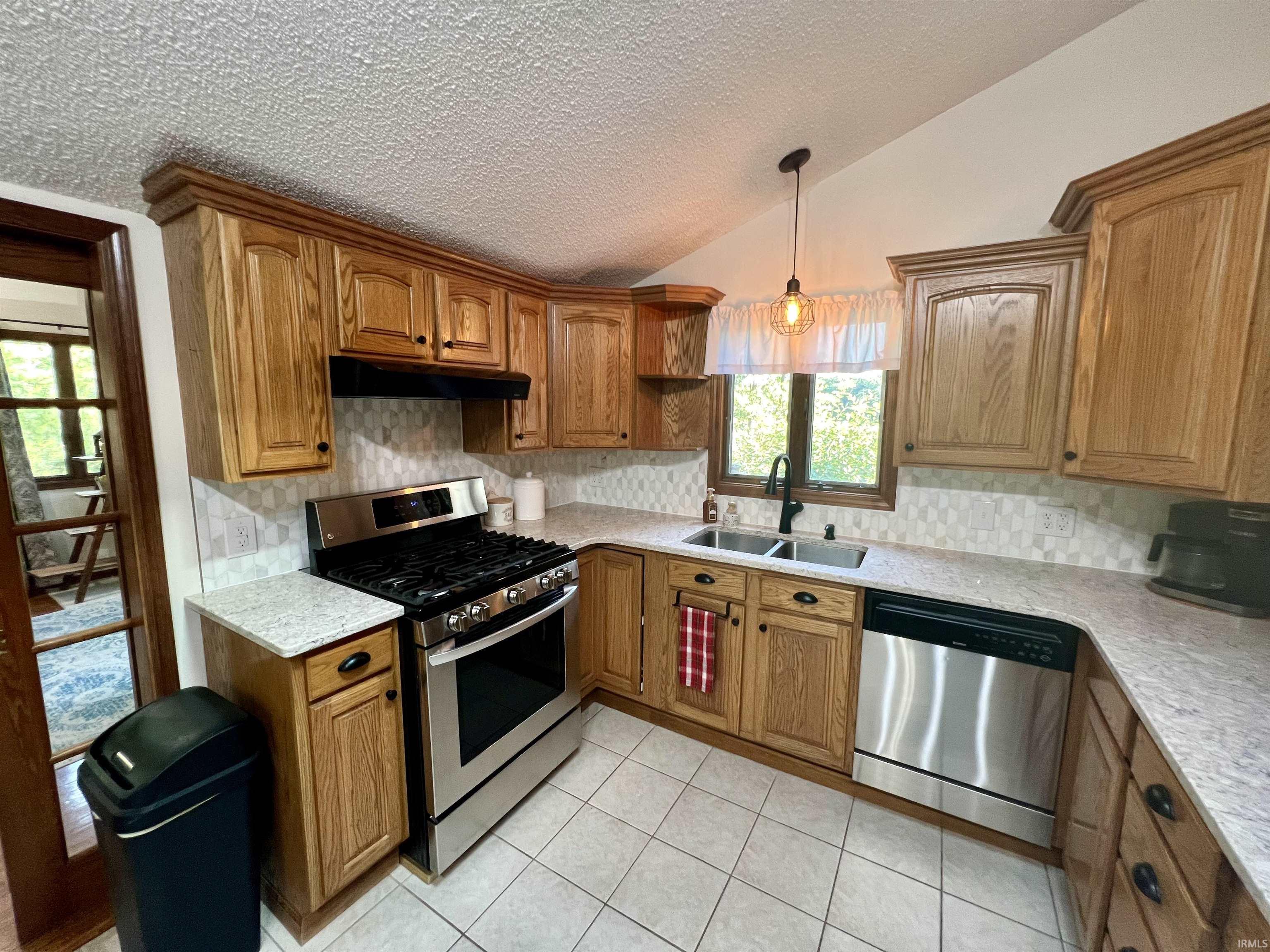 14857 12th Road Plymouth, IN 46563 - Photo 19 of 36 Gallery Image 19