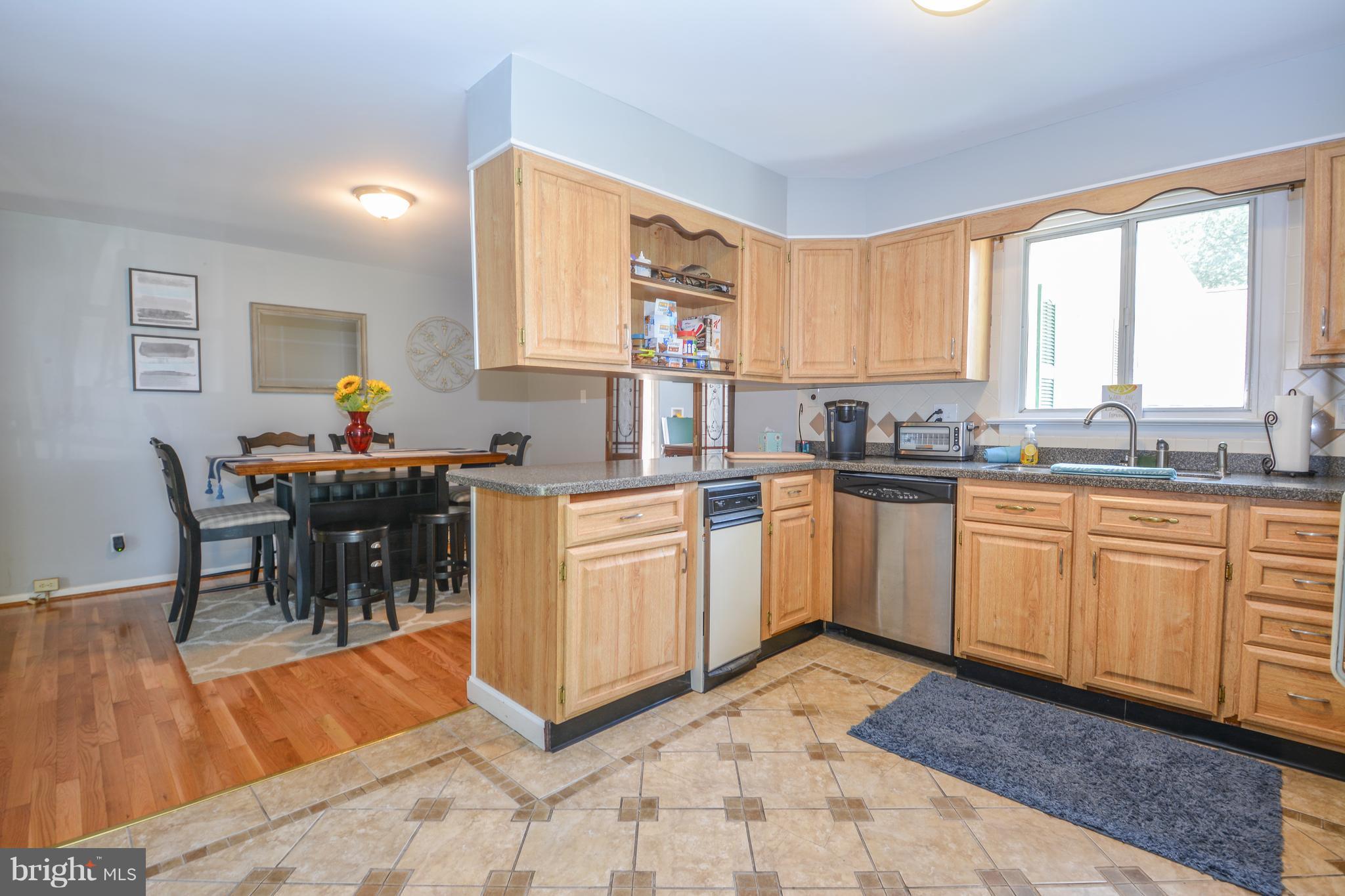 13012 Harewood Road Baltimore, MD 21220 - Photo 5 of 30 Kitchen
