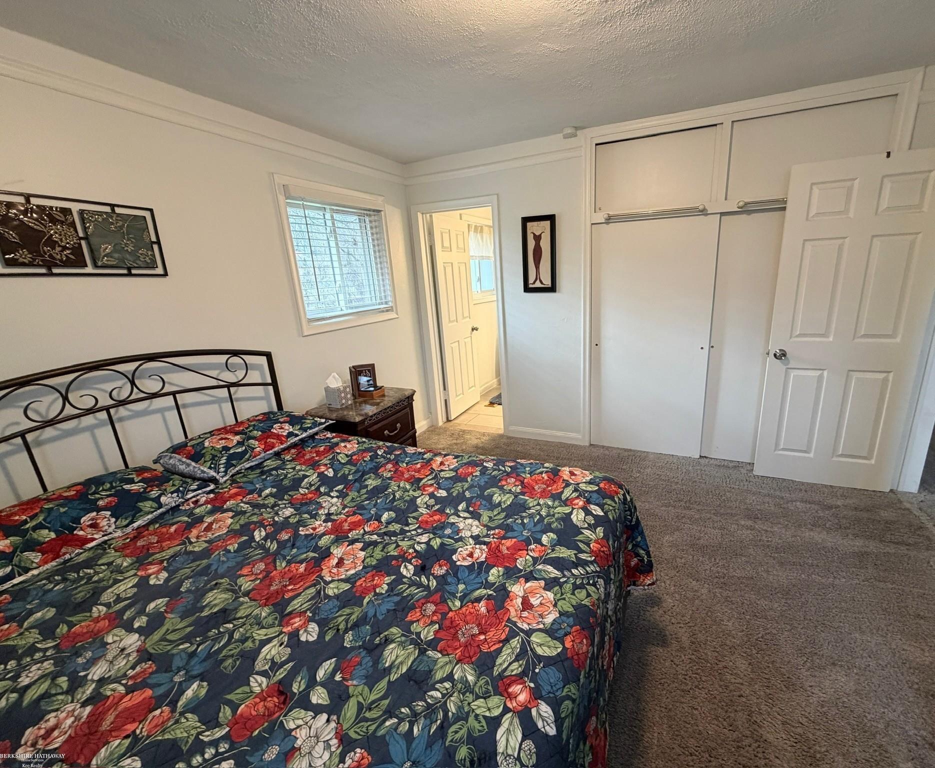 28357 New Castle Road Farmington, MI 48331 - Photo 33 of 46 50203049-ca3c3d3c-376e-4c2d-91b0-c29b8e9596c1.JPG
