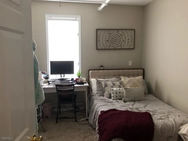 $3,000 | 150 Washington Street, Unit C, Morristown, NJ 07960