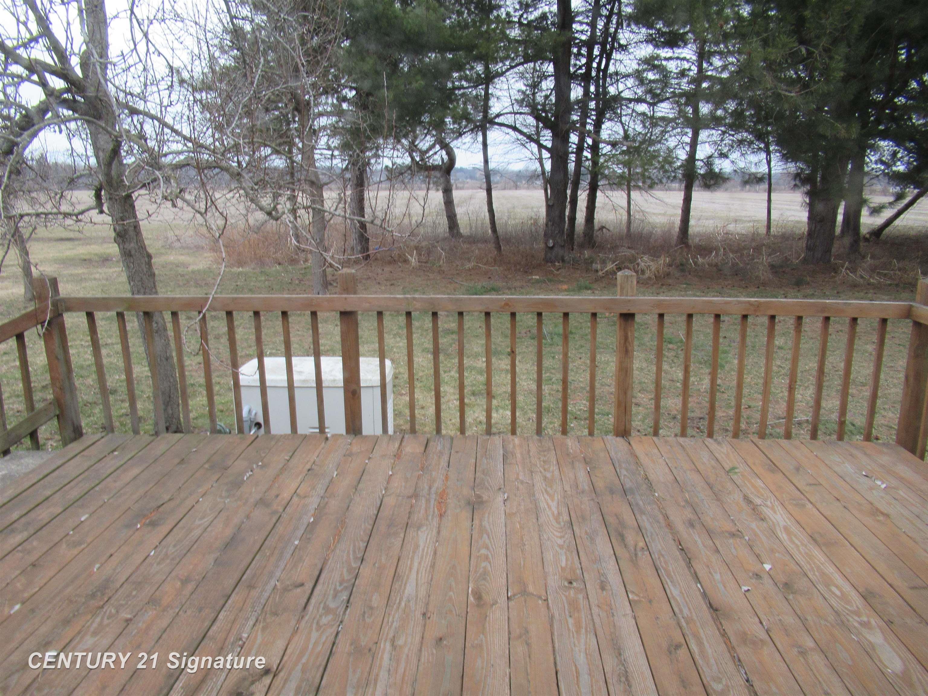 5491 Dillon Road Flushing, MI 48433 - Photo 15 of 35