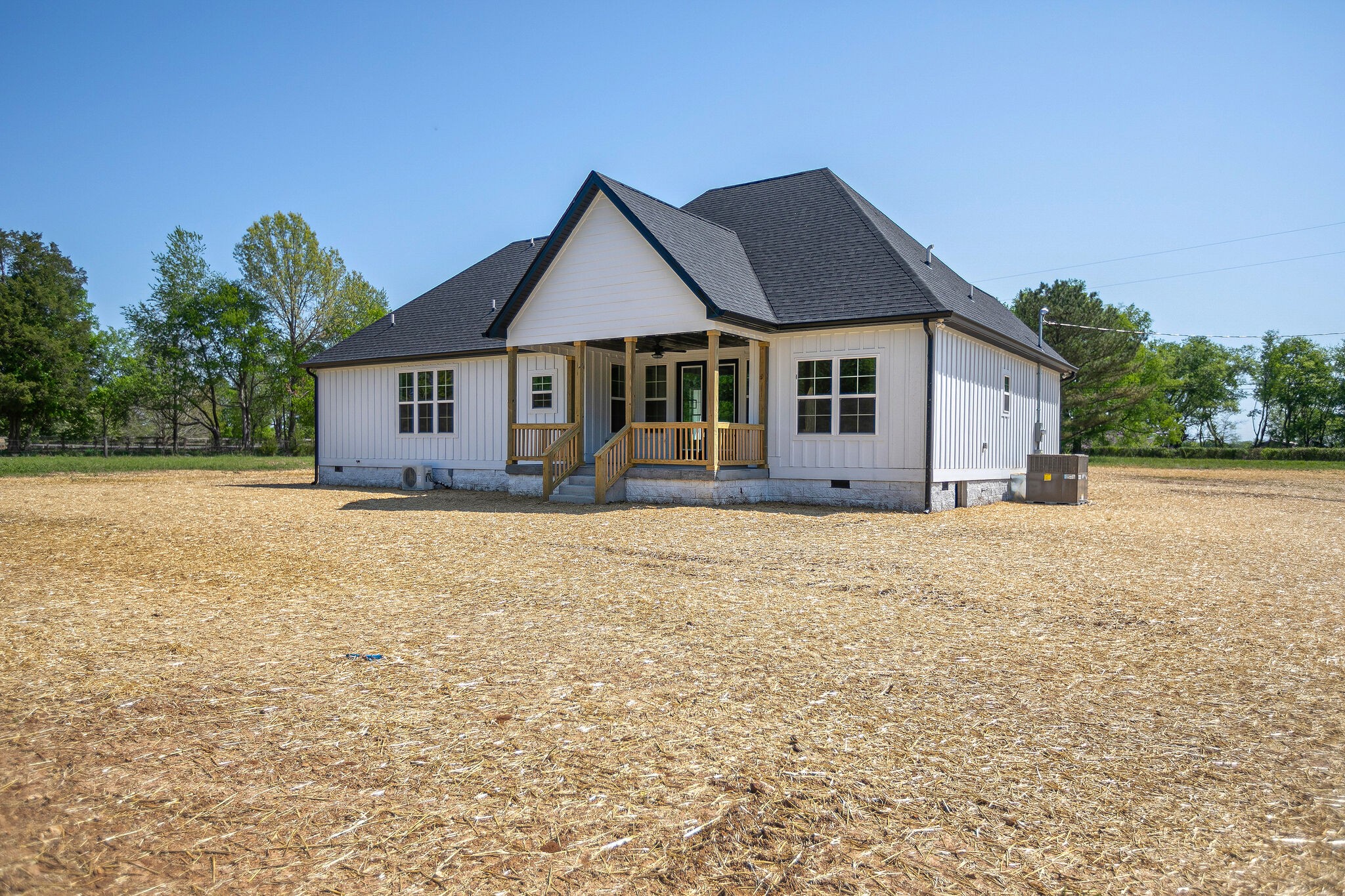 4640 Lunns Store Road Chapel Hill, TN 37034 - Photo 30 of 30 front view of house with a yard