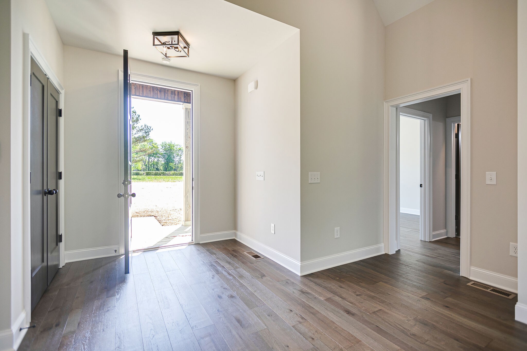 4640 Lunns Store Road Chapel Hill, TN 37034 - Photo 5 of 30 a view of a hallway with wooden floor