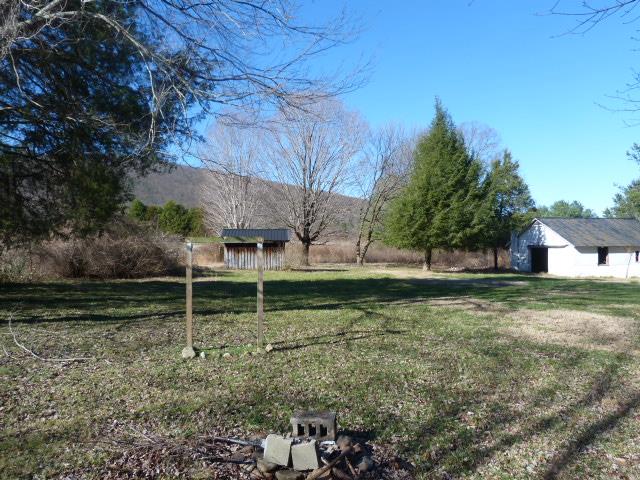 154 Holland Road Morrison, TN 37357 - Photo 7 of 10