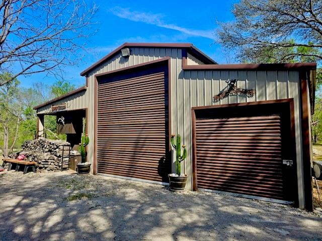 1161 Riverview Road Millsap, TX 76066 - Photo 3 of 27