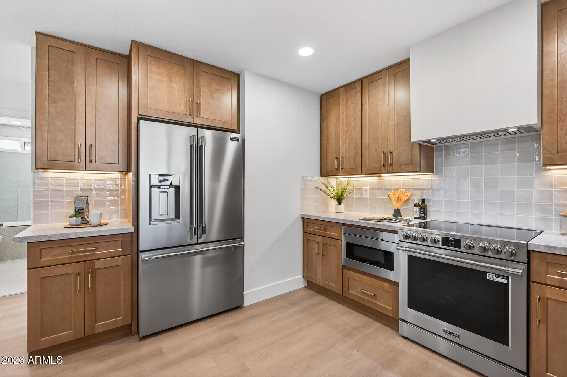 3402 East Mercer Lane Phoenix, AZ 85028 - Photo 14 of 45 28_3402_E_Mercer_Ln28_mls