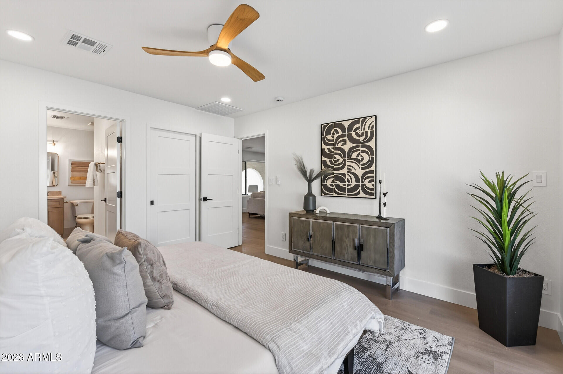 3402 East Mercer Lane Phoenix, AZ 85028 - Photo 21 of 45 37_3402_E_Mercer_Ln37_mls