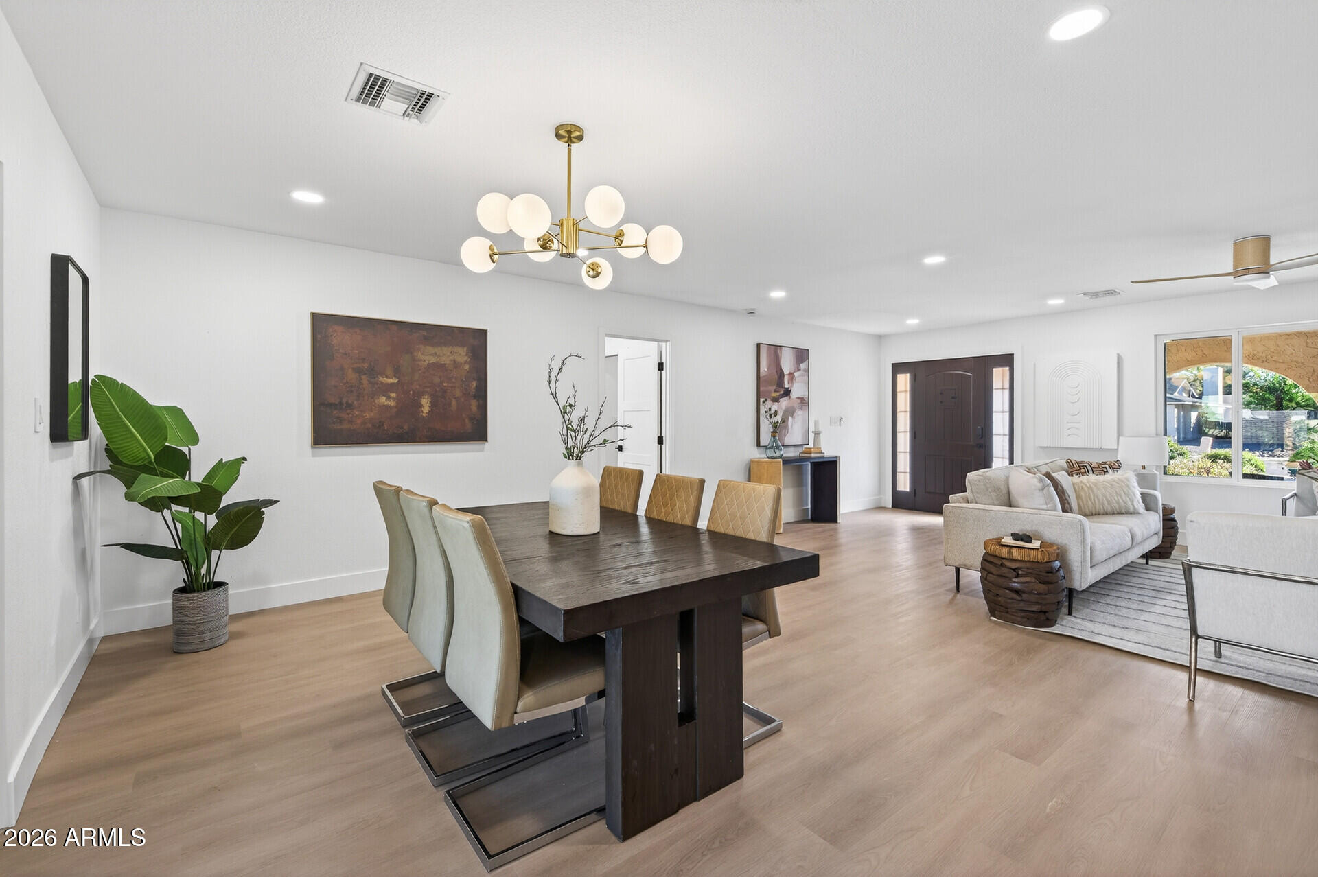 3402 East Mercer Lane Phoenix, AZ 85028 - Photo 8 of 45 21_3402_E_Mercer_Ln21_mls