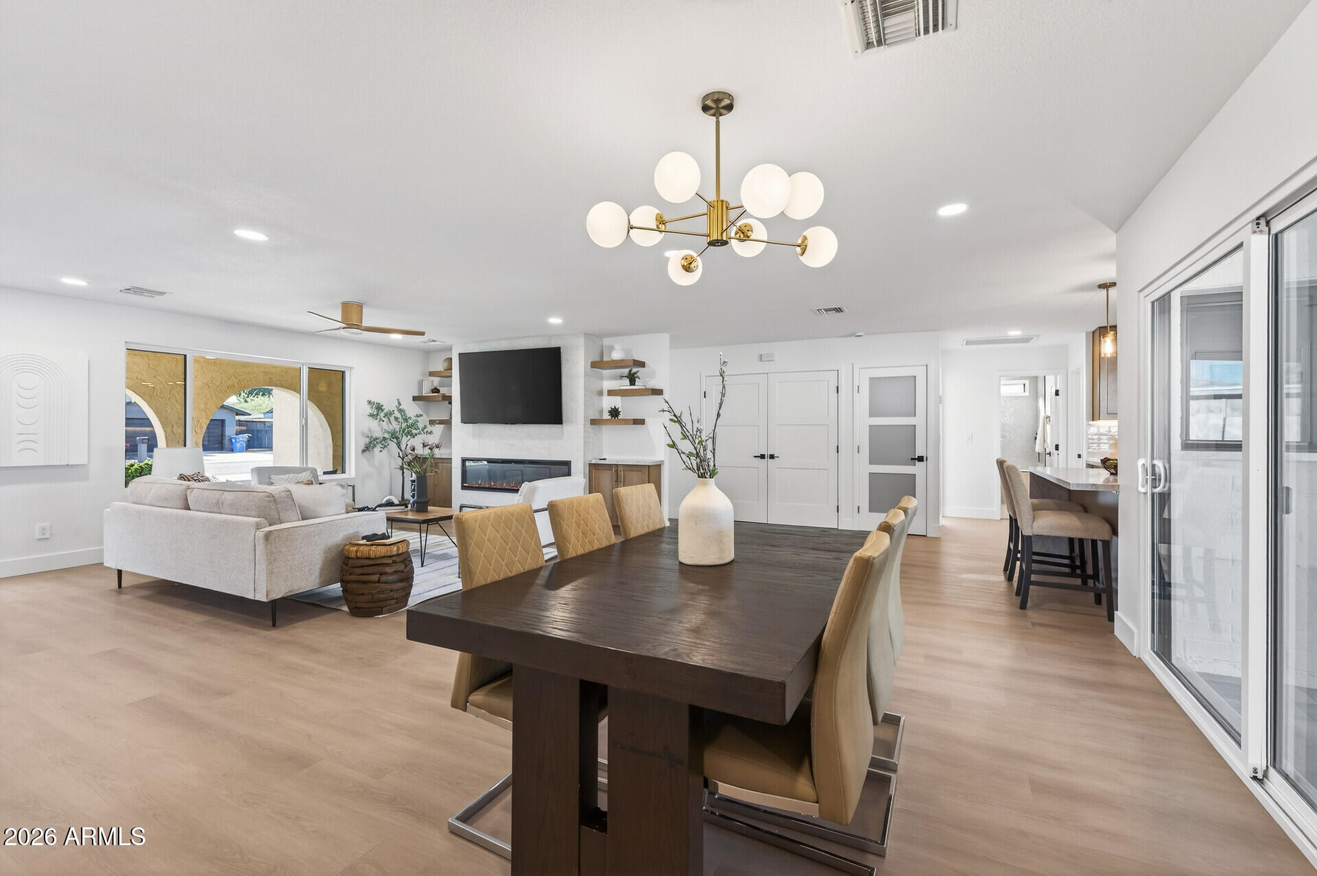 3402 East Mercer Lane Phoenix, AZ 85028 - Photo 9 of 45 22_3402_E_Mercer_Ln22_mls