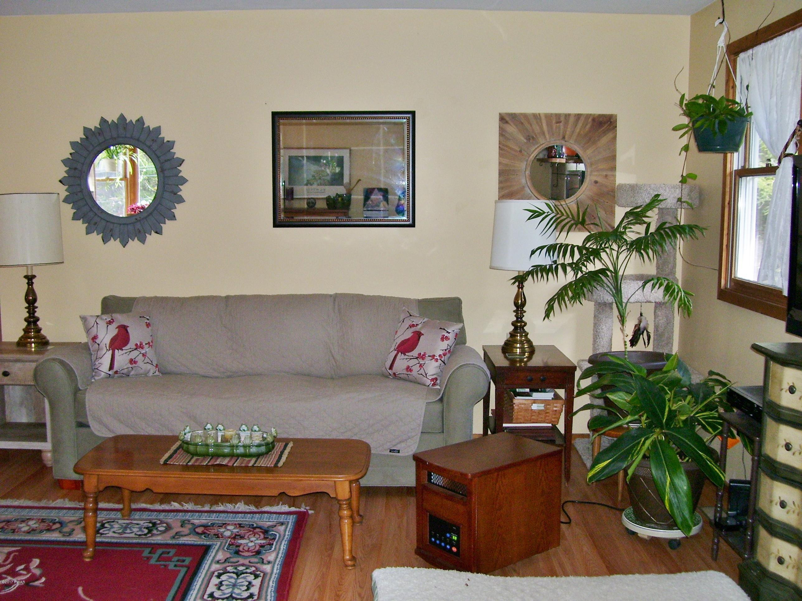 249 Gumbletown Road Tafton, PA 18464 - Photo 25 of 53 Apt - Living Room
