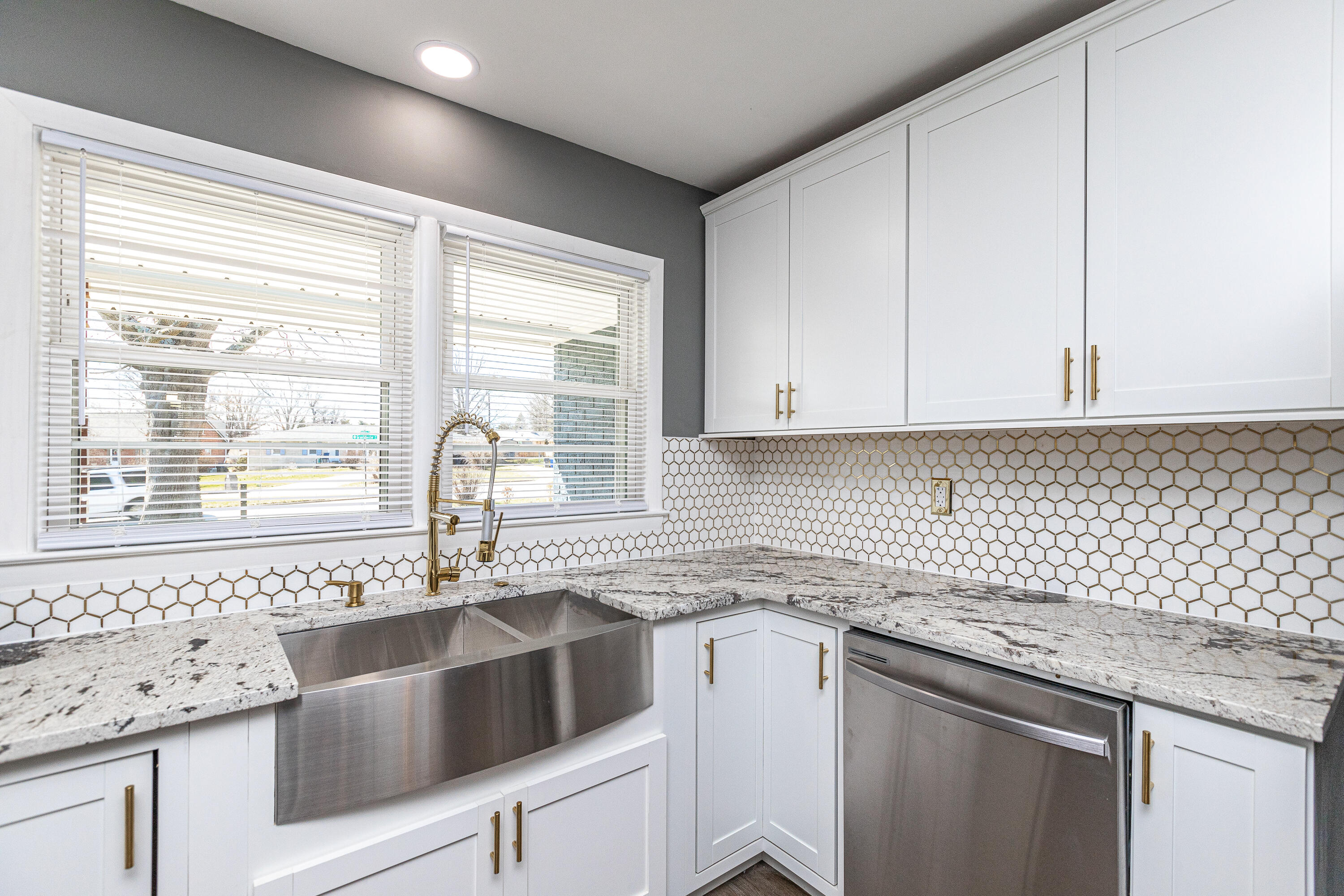 577 Dover Road Lexington, KY 40505 - Photo 20 of 50 B-16