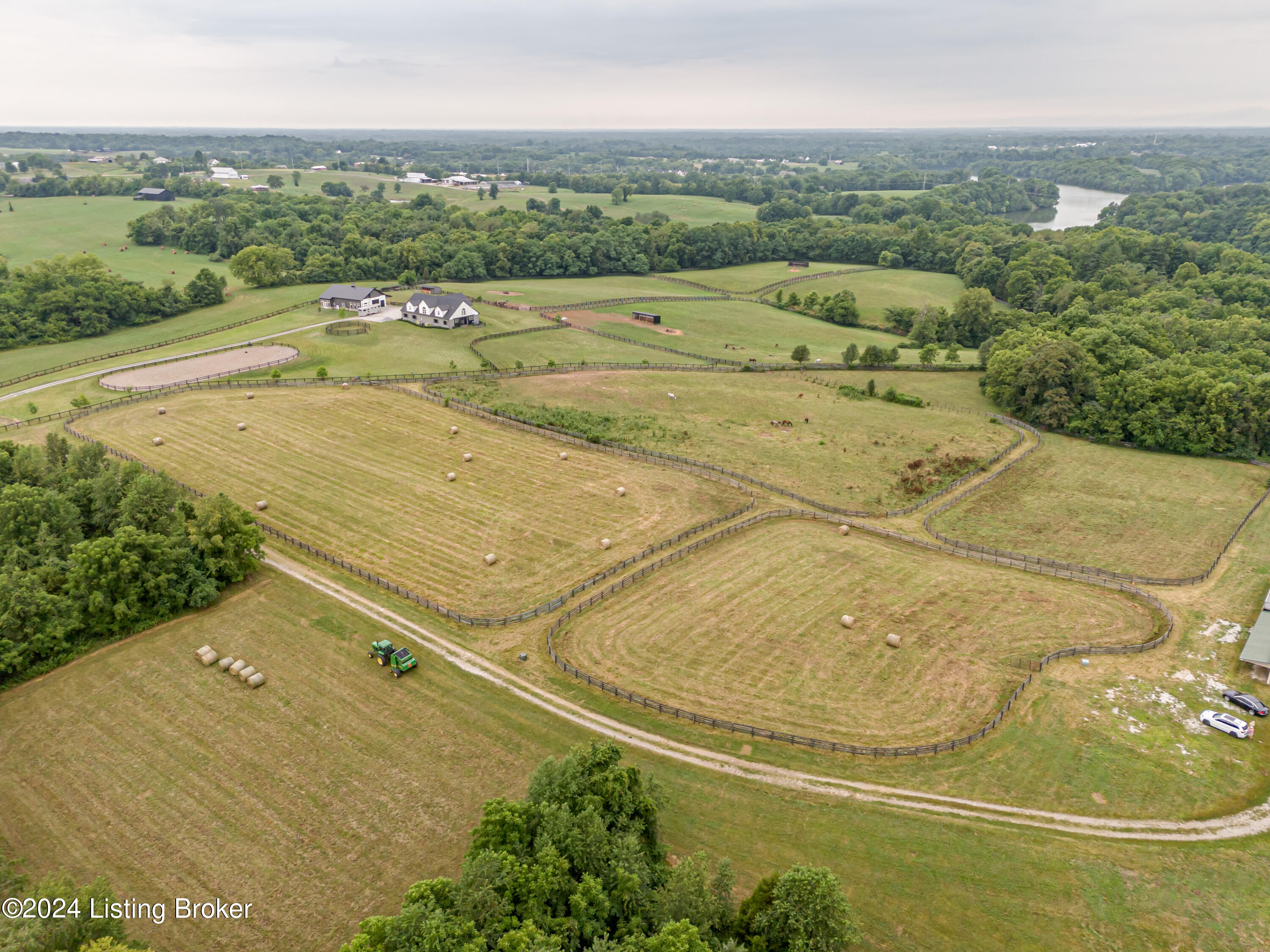 10 Cross Keys Road Shelbyville, KY 40065 - Photo 29 of 83 DJI_20240704093041_0444_D