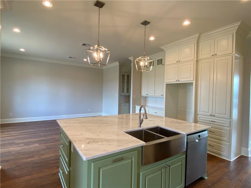 9272 Dovick Road Lake Charles, LA 70607 - Photo 4 of 12 Gallery Image 4