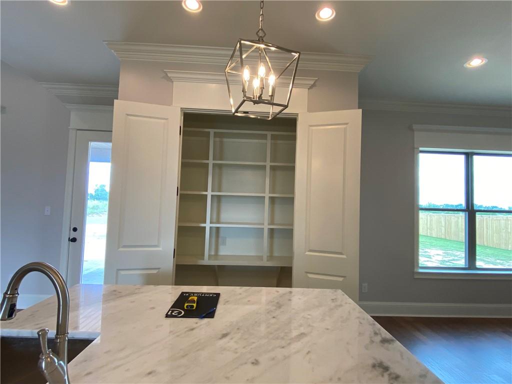 9272 Dovick Road Lake Charles, LA 70607 - Photo 6 of 12 Gallery Image 6