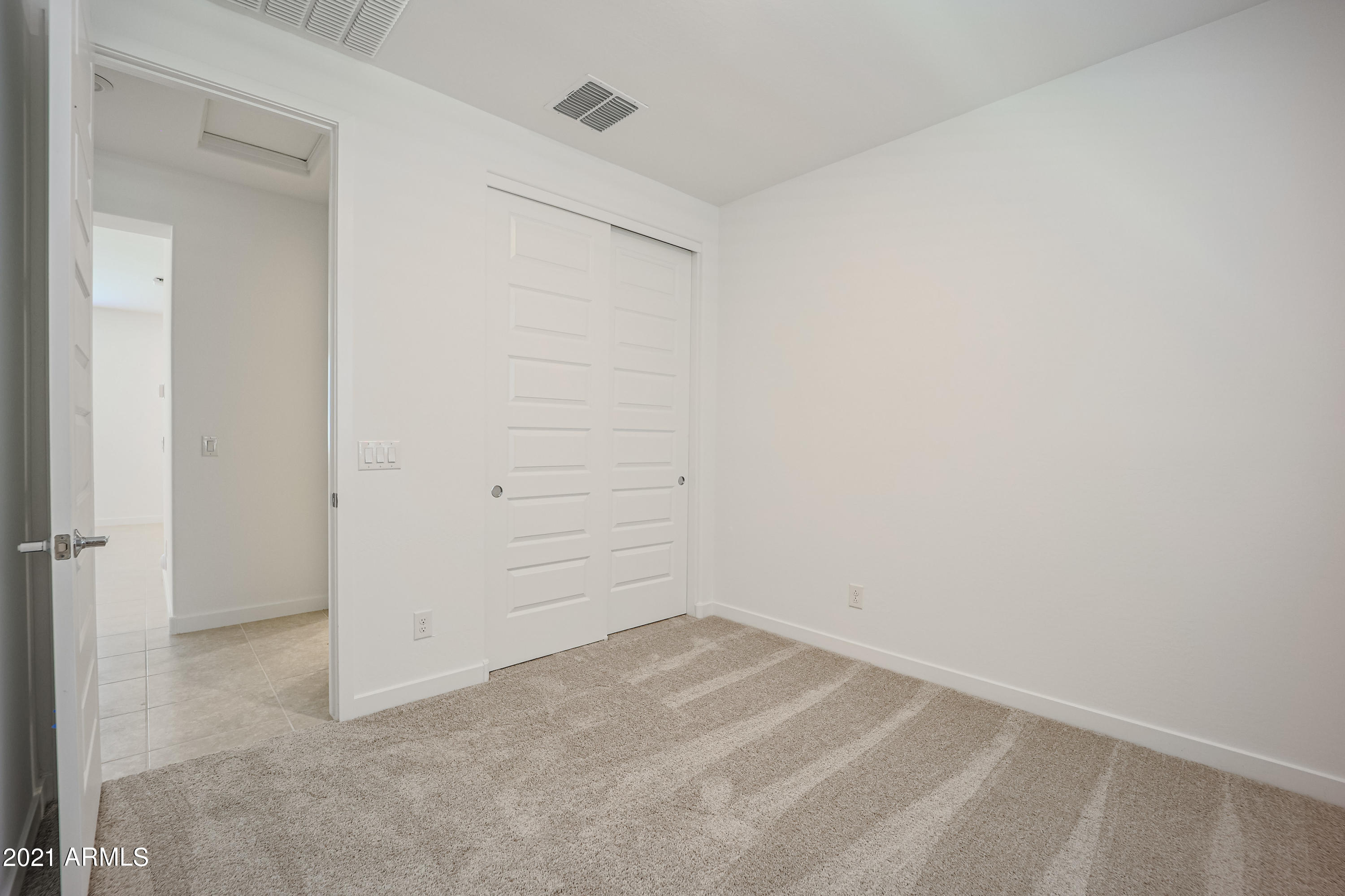 16556 West Alameda Road Surprise, AZ 85387 - Photo 19 of 34 an empty room