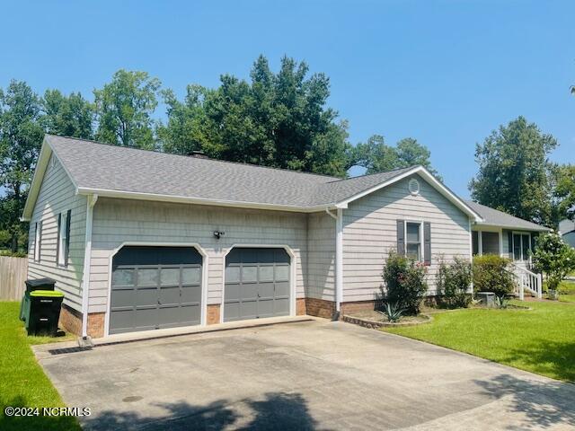 415 Boros Road New Bern, NC 28560 - Photo 2 of 37 Front of home