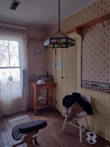 $103,000 | 103 North Cherry Street North, Middletown, MO 63359