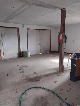 $103,000 | 103 North Cherry Street North, Middletown, MO 63359