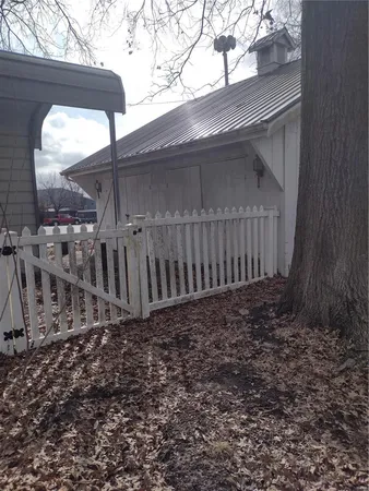 $103,000 | 103 North Cherry Street North, Middletown, MO 63359