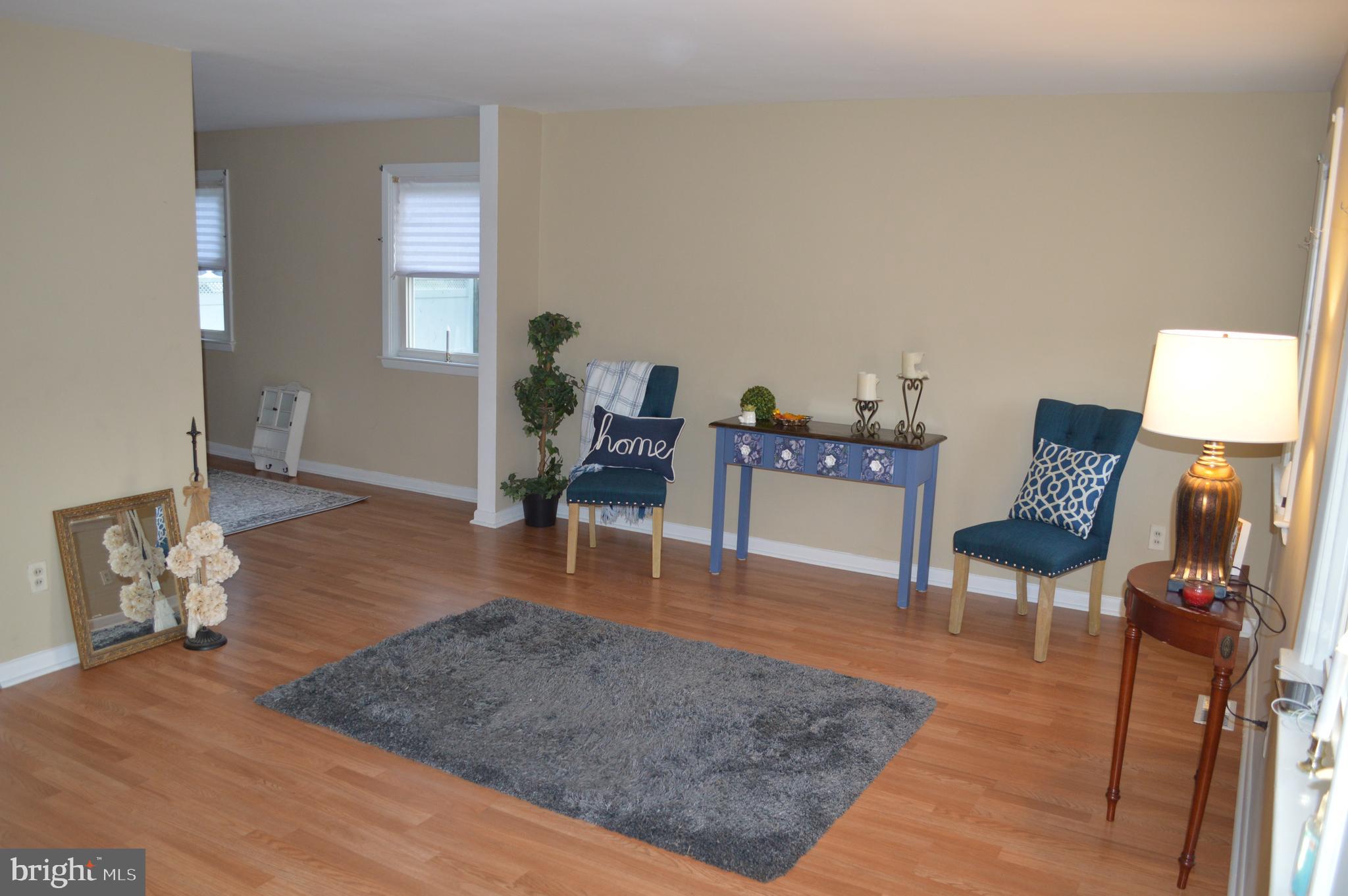 5 Cambridge Road Brookhaven, PA 19015 - Photo 2 of 41 Living room, new floor