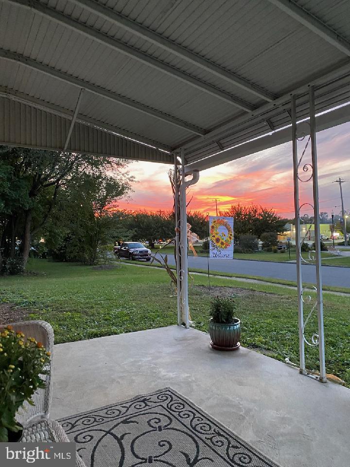 5 Cambridge Road Brookhaven, PA 19015 - Photo 23 of 41 Beautiful sunset view