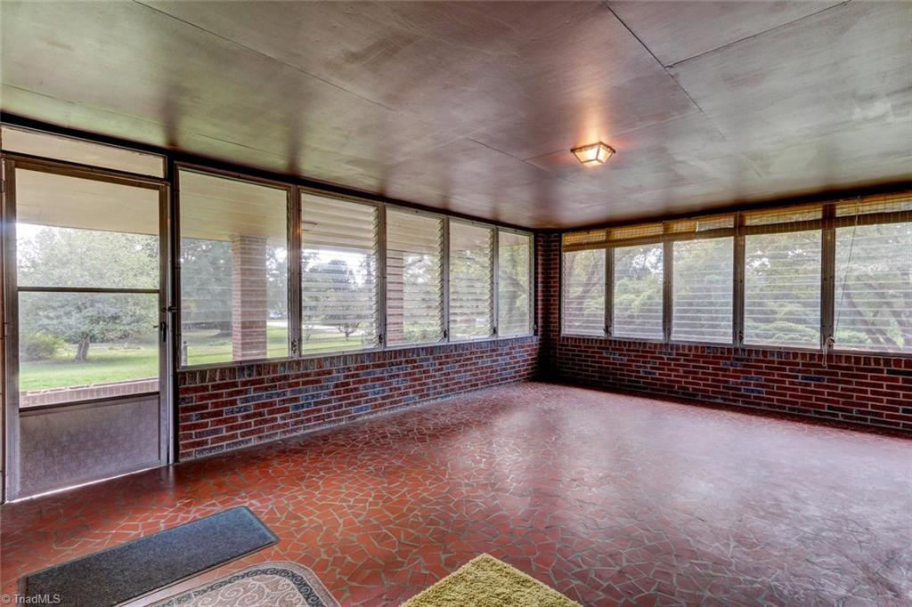 315 McCoy Road Reidsville, NC 27320 - Photo 9 of 21 Gallery Image 9