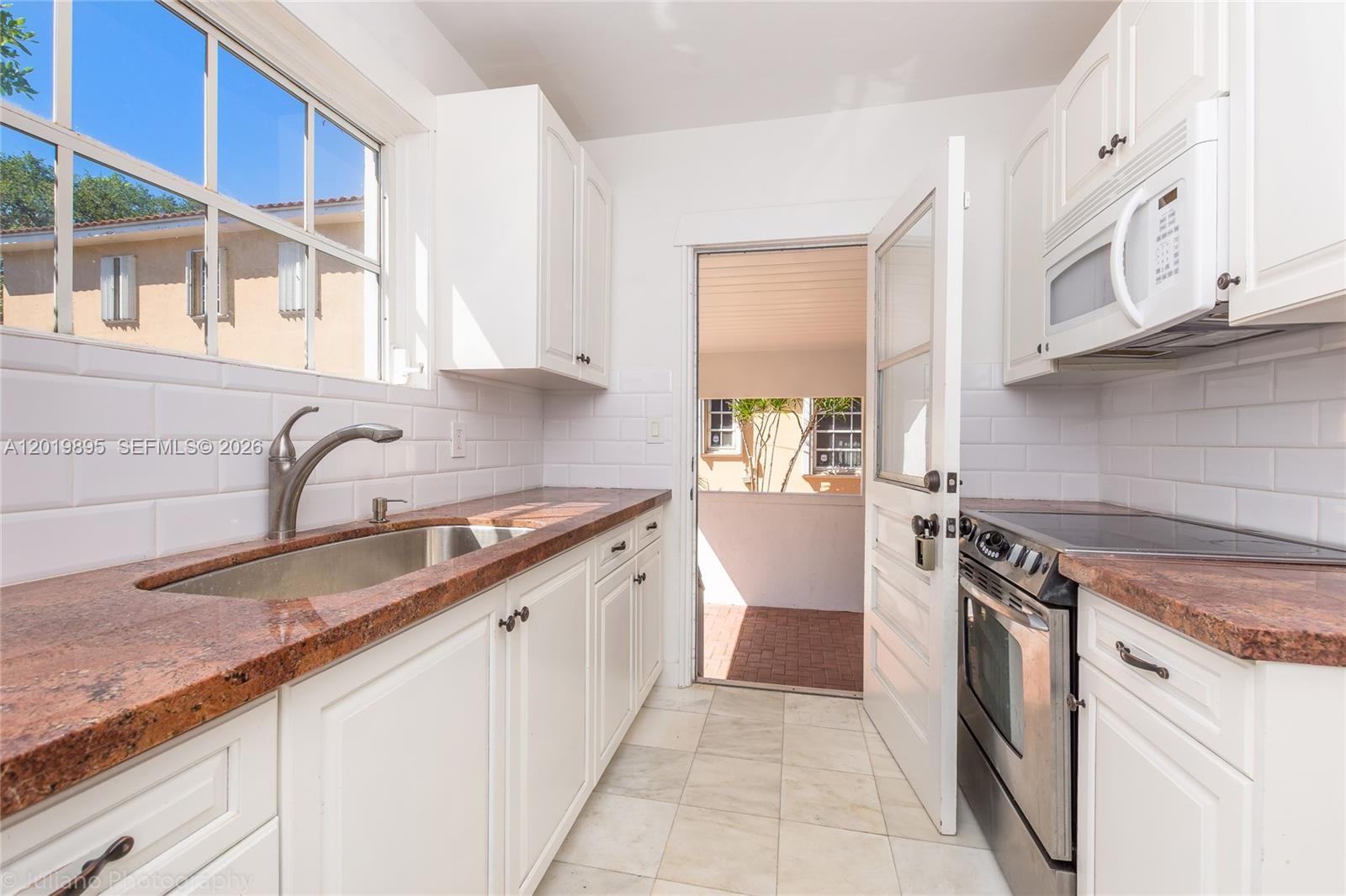 228 Southwest 23rd Road, Unit FRONT Miami, FL 33129 - Photo 20 of 31