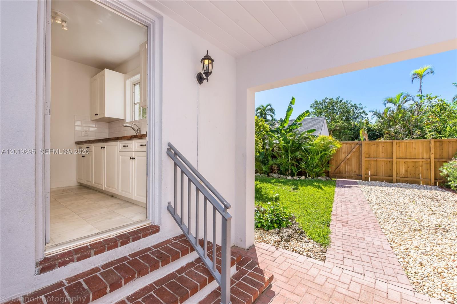 228 Southwest 23rd Road, Unit FRONT Miami, FL 33129 - Photo 21 of 31