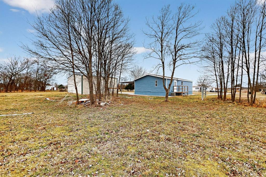 6553 Private Road 2270 Quinlan, TX 75474 - Photo 27 of 31 View of grassy yard