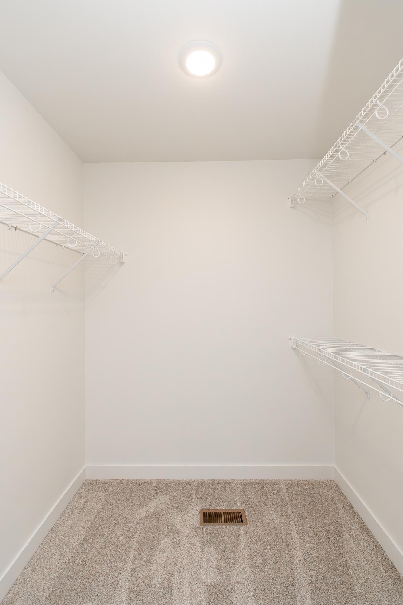 3724 27th Street South Moorhead, MN 56560 - Photo 27 of 38